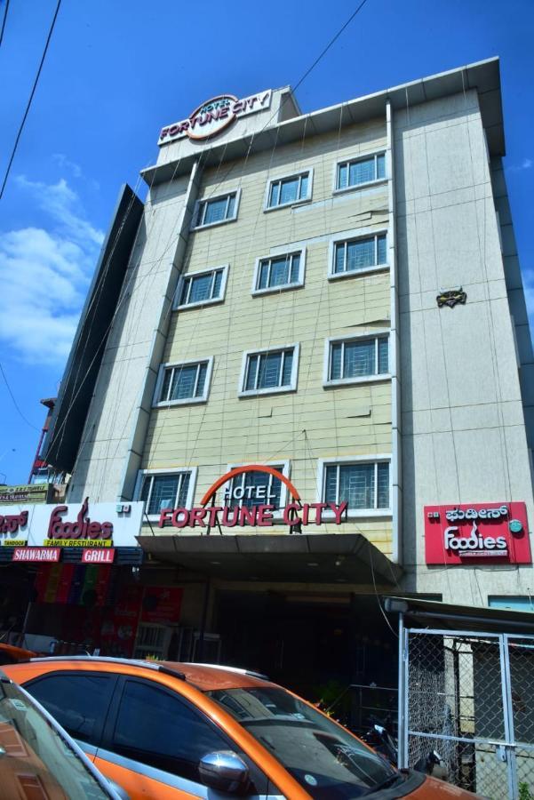 Hotel Fortune City Bangalore Exterior foto